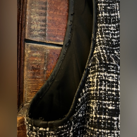 Ann Taylor black and white tweed shift dress with frayed hem - Picture 6 of 7